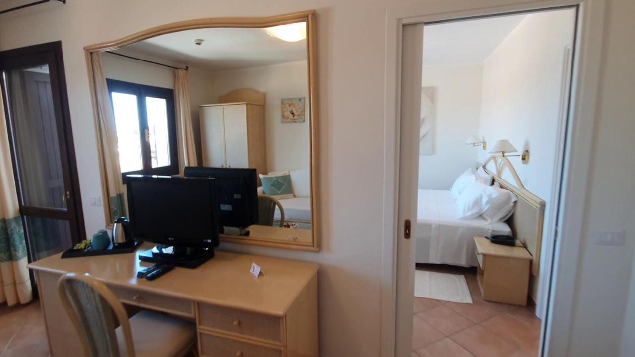 Hotel Mon Repos Baja Sardinia Exterior foto